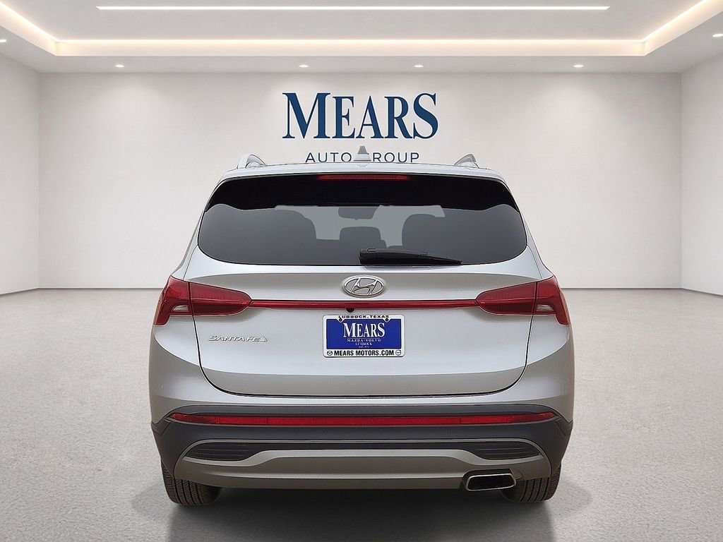 Used 2023 Hyundai Santa Fe SEL FWD image 4
