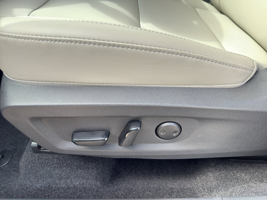 Certified 2025 Nissan Murano SL image 17