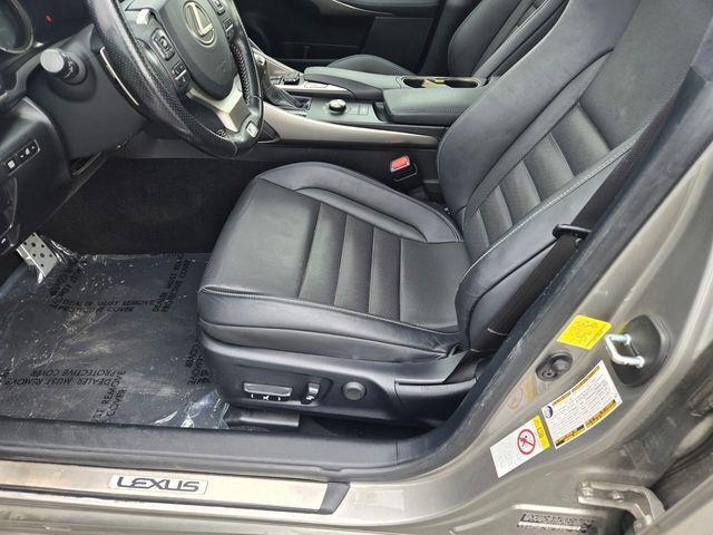 Used 2017 Lexus IS 350 F Sport w/ F Sport Package image 19