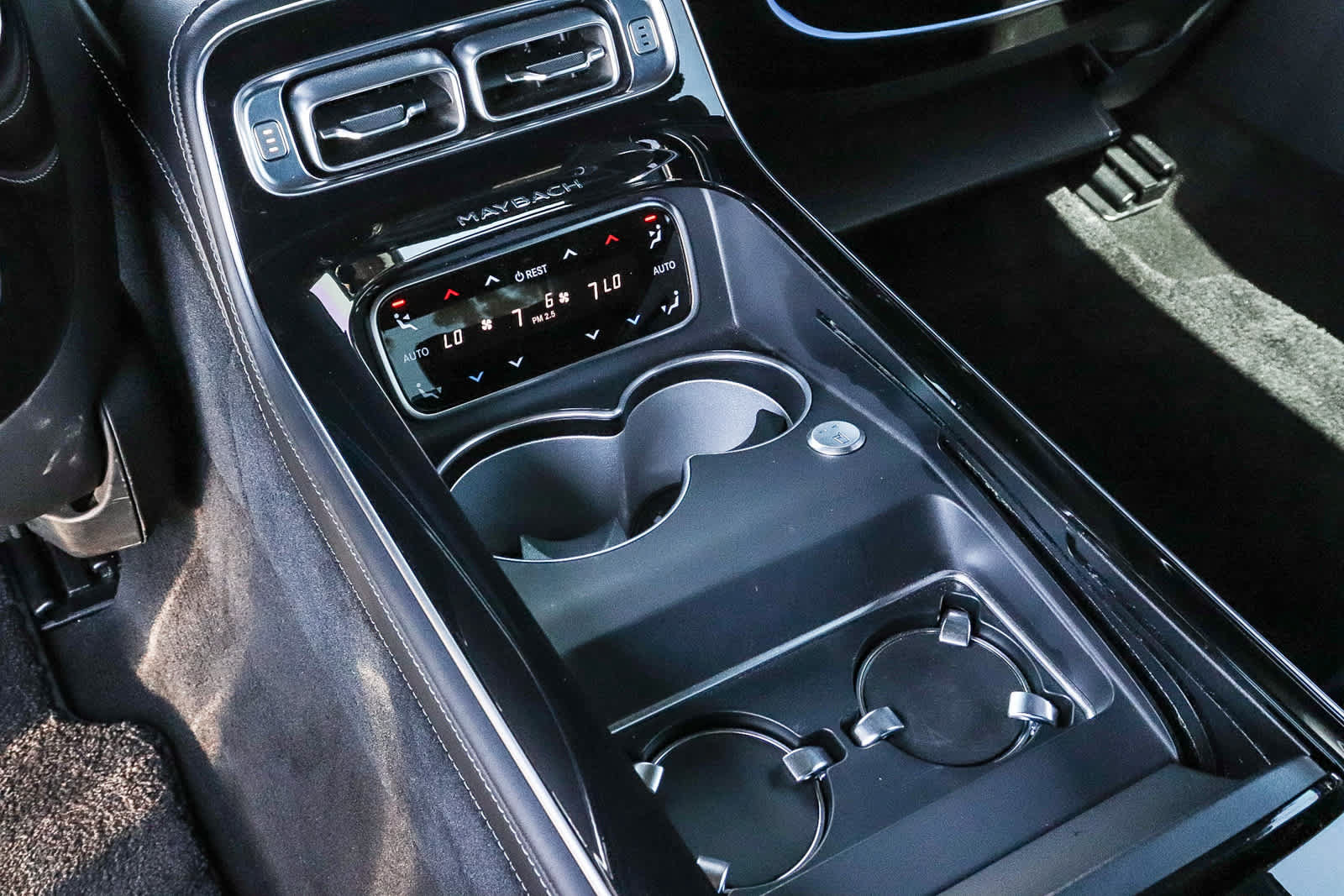 Used 2022 Mercedes-Benz Maybach S 580 4MATIC image 33