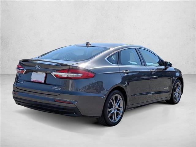 Used 2019 Ford Fusion Titanium FWD image 5
