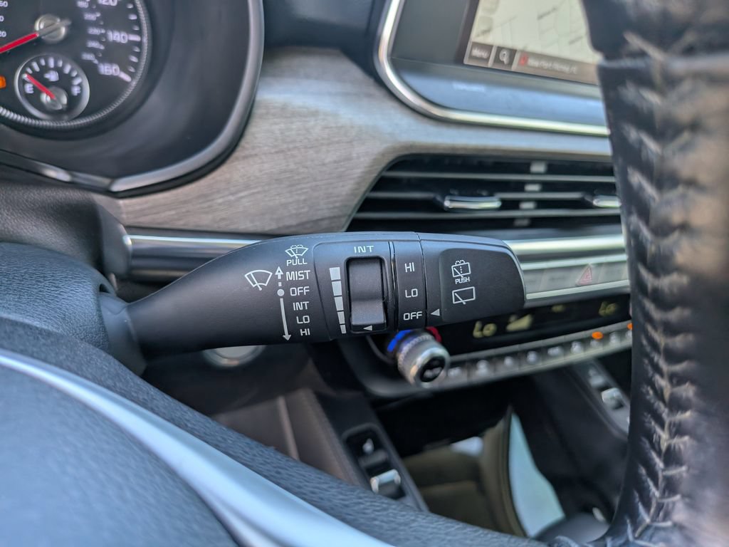 Certified 2022 Kia Telluride SX w/ Towing Package FWD image 37