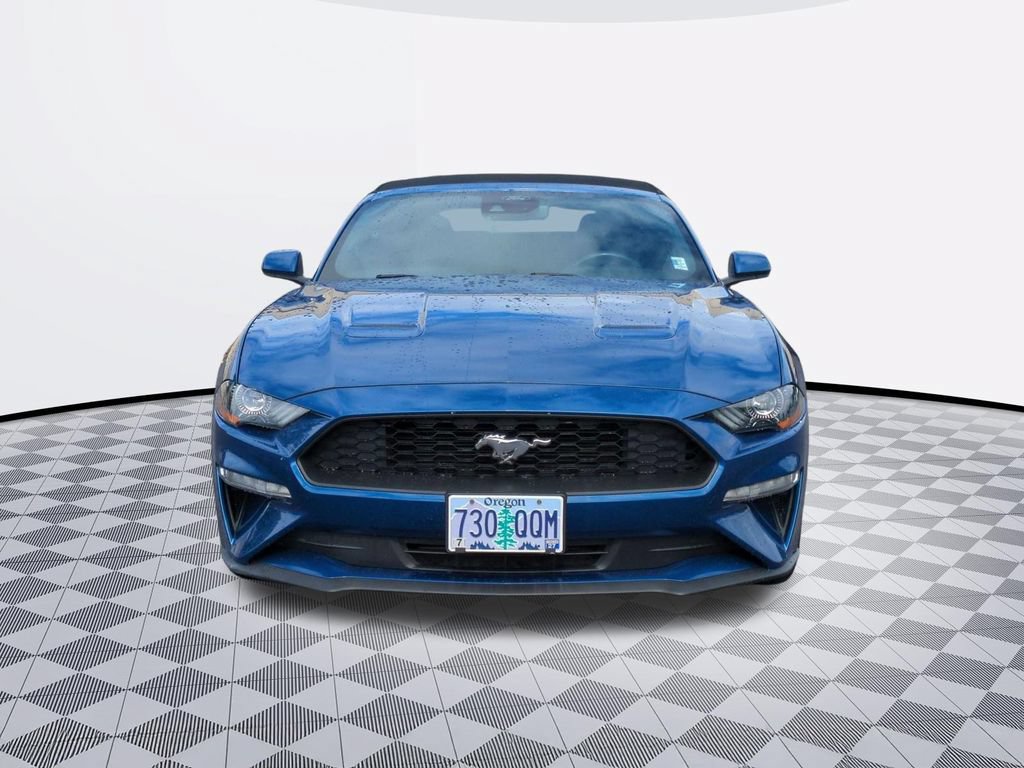 Used 2022 Ford Mustang Premium RWD image 9