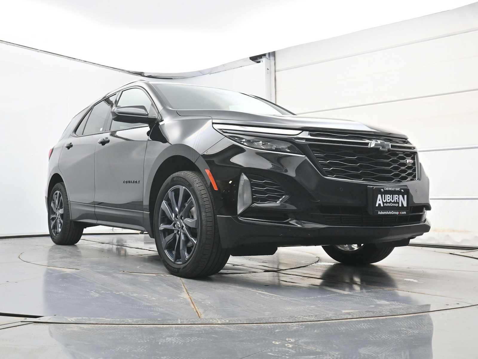 Used 2024 Chevrolet Equinox RS AWD/4WD image 15