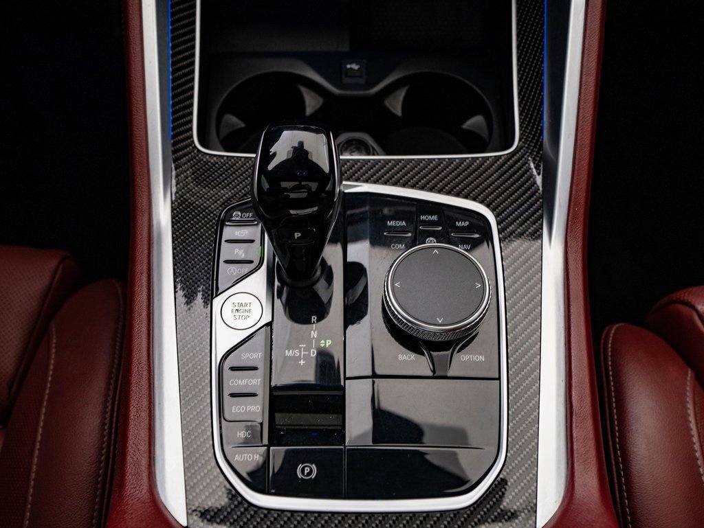 Used 2022 BMW X6 M50i image 38