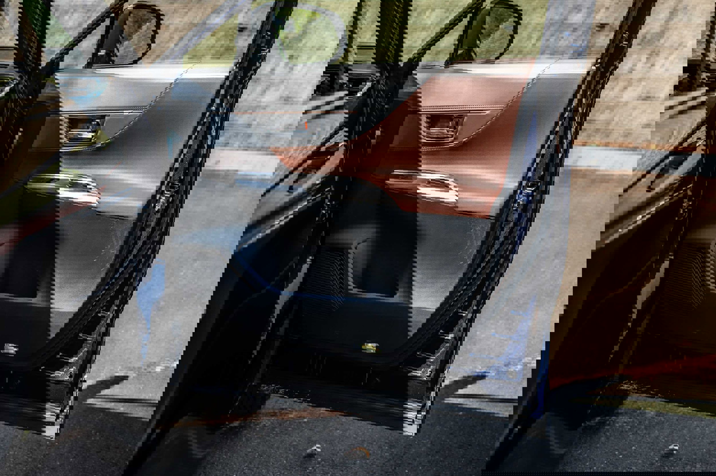 Certified 2022 Toyota Venza XLE image 14