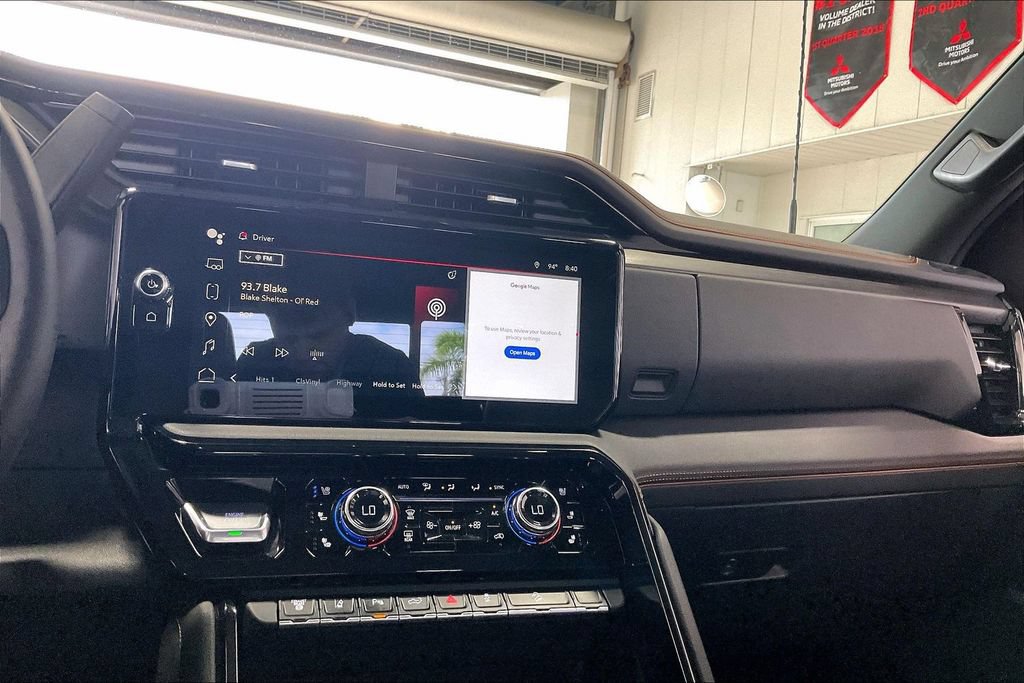 Used 2026 GMC Sierra 2500 AT4 w/ Technology Package AWD/4WD image 10