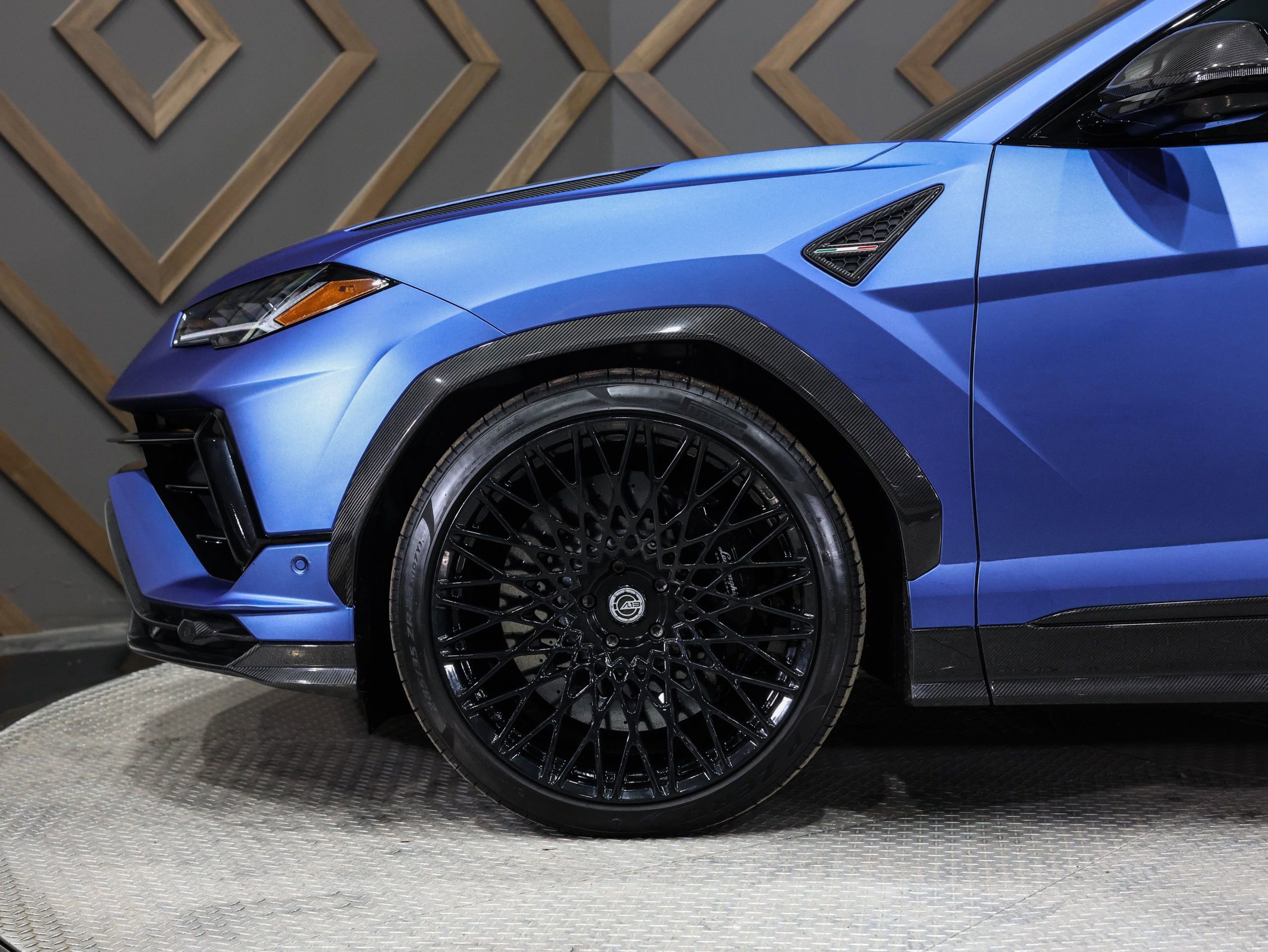Used 2023 Lamborghini Urus Performante image 17