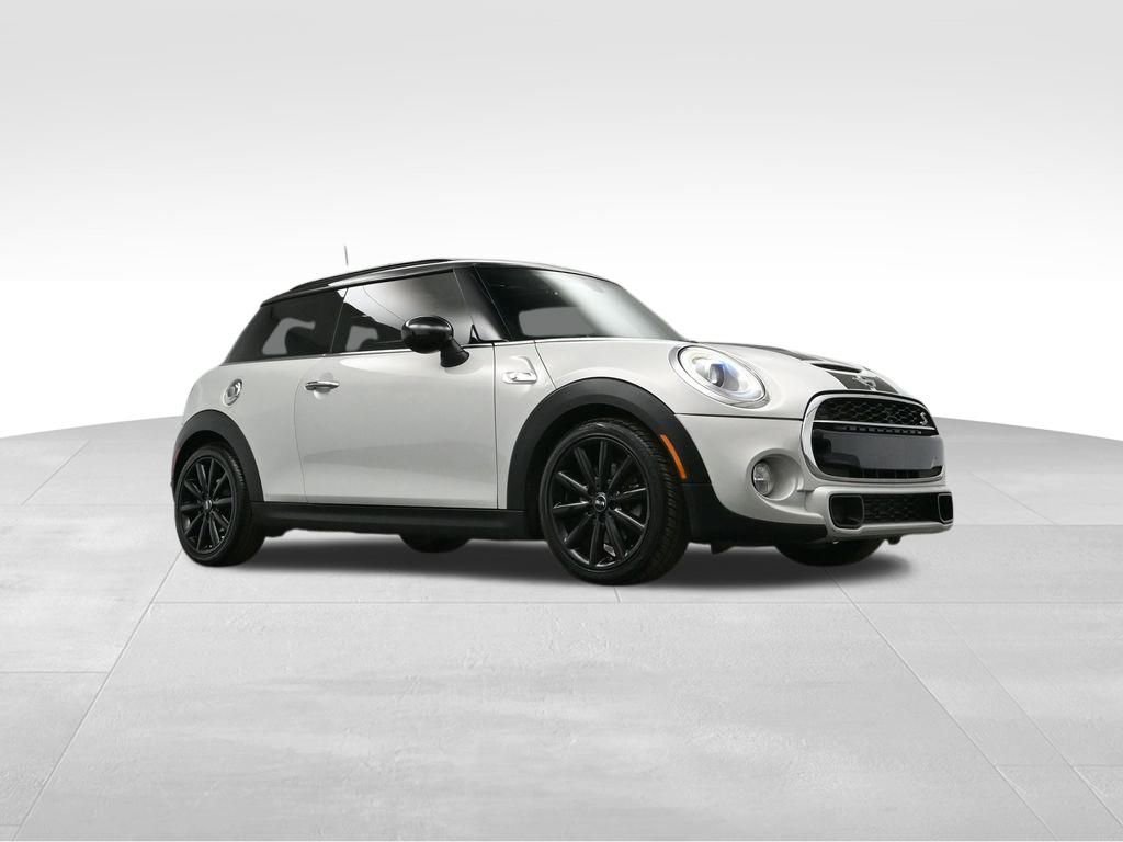Used 2018 MINI Cooper S image 34