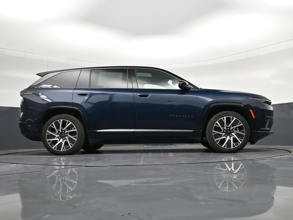 Used 2025 Jeep Wagoneer S Limited AWD/4WD image 29