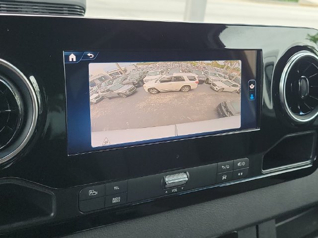 Used 2025 Mercedes-Benz Sprinter 2500 image 29