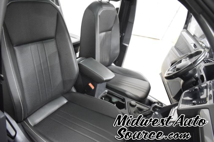 Used 2023 Volkswagen Tiguan SE R-Line AWD/4WD image 34