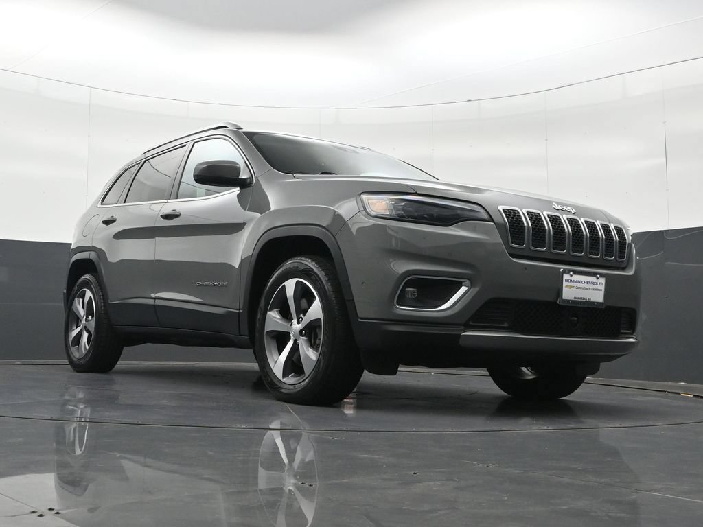 Used 2021 Jeep Cherokee Limited AWD/4WD image 37