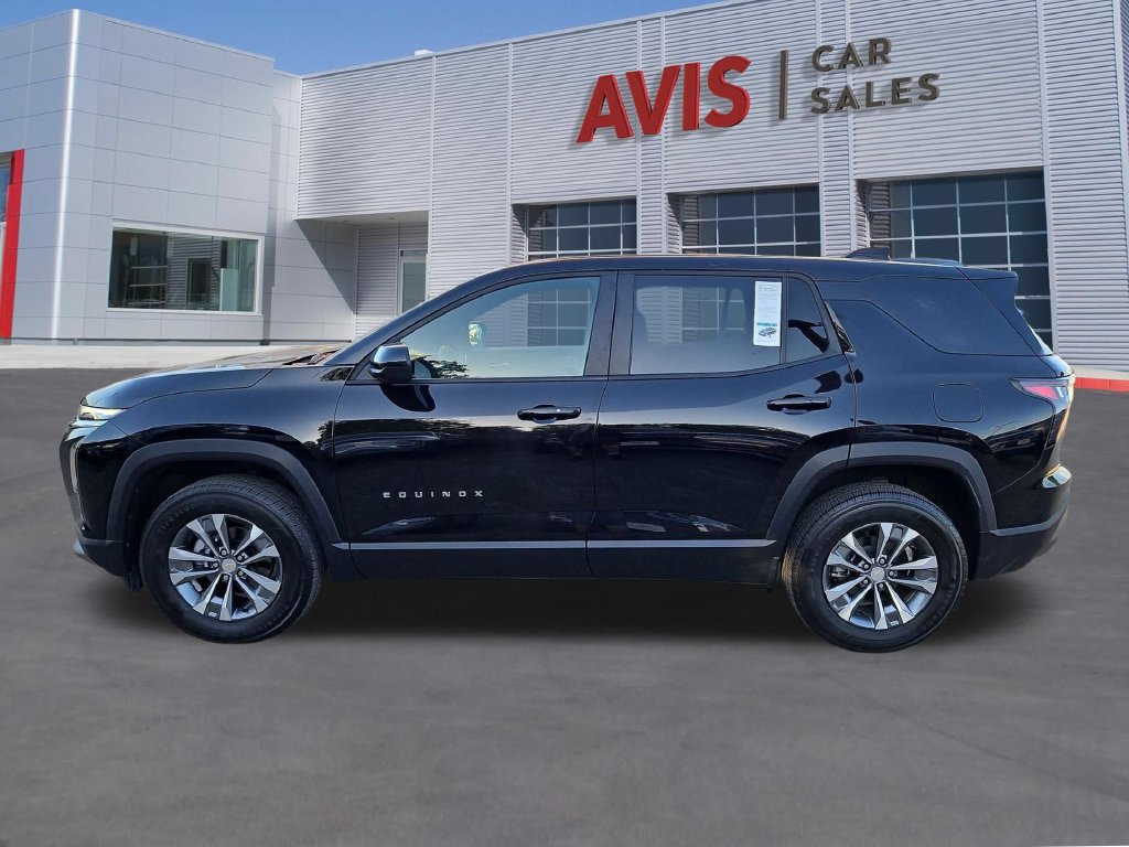 Used 2026 Chevrolet Equinox LT FWD image 10