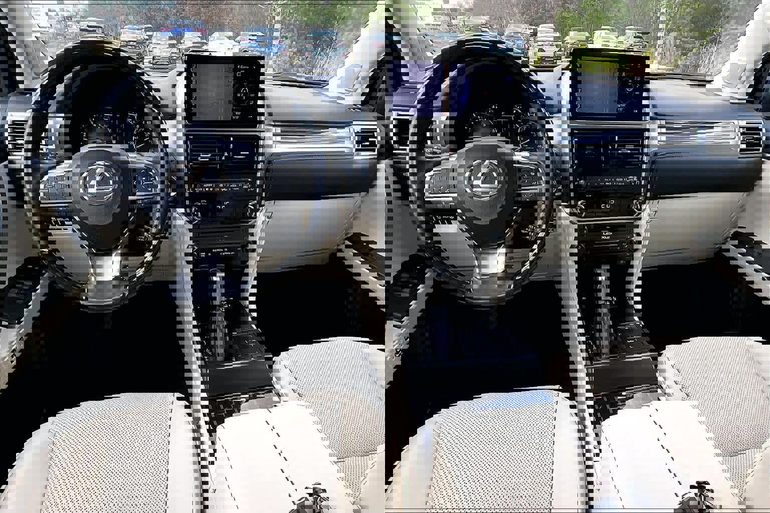 Used 2023 Lexus GX 460 Premium w/ Premium Package image 15