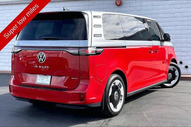 Used 2025 Volkswagen ID. Buzz Pro S Plus AWD/4WD image 13