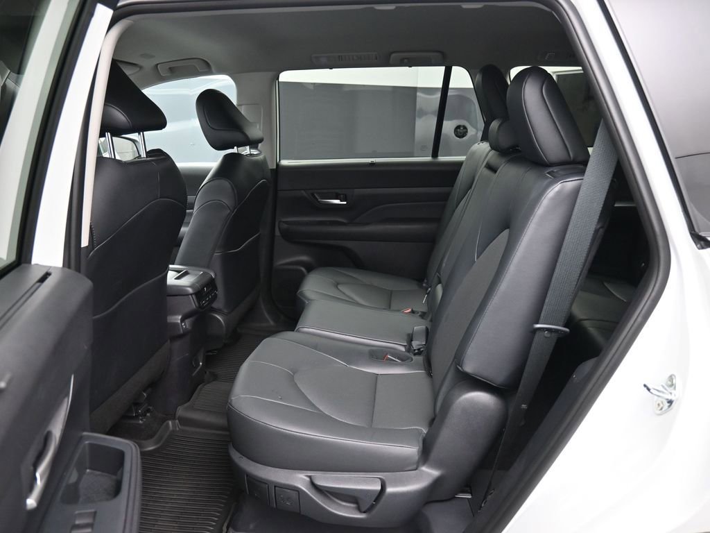 Certified 2026 Toyota Grand Highlander XLE image 21