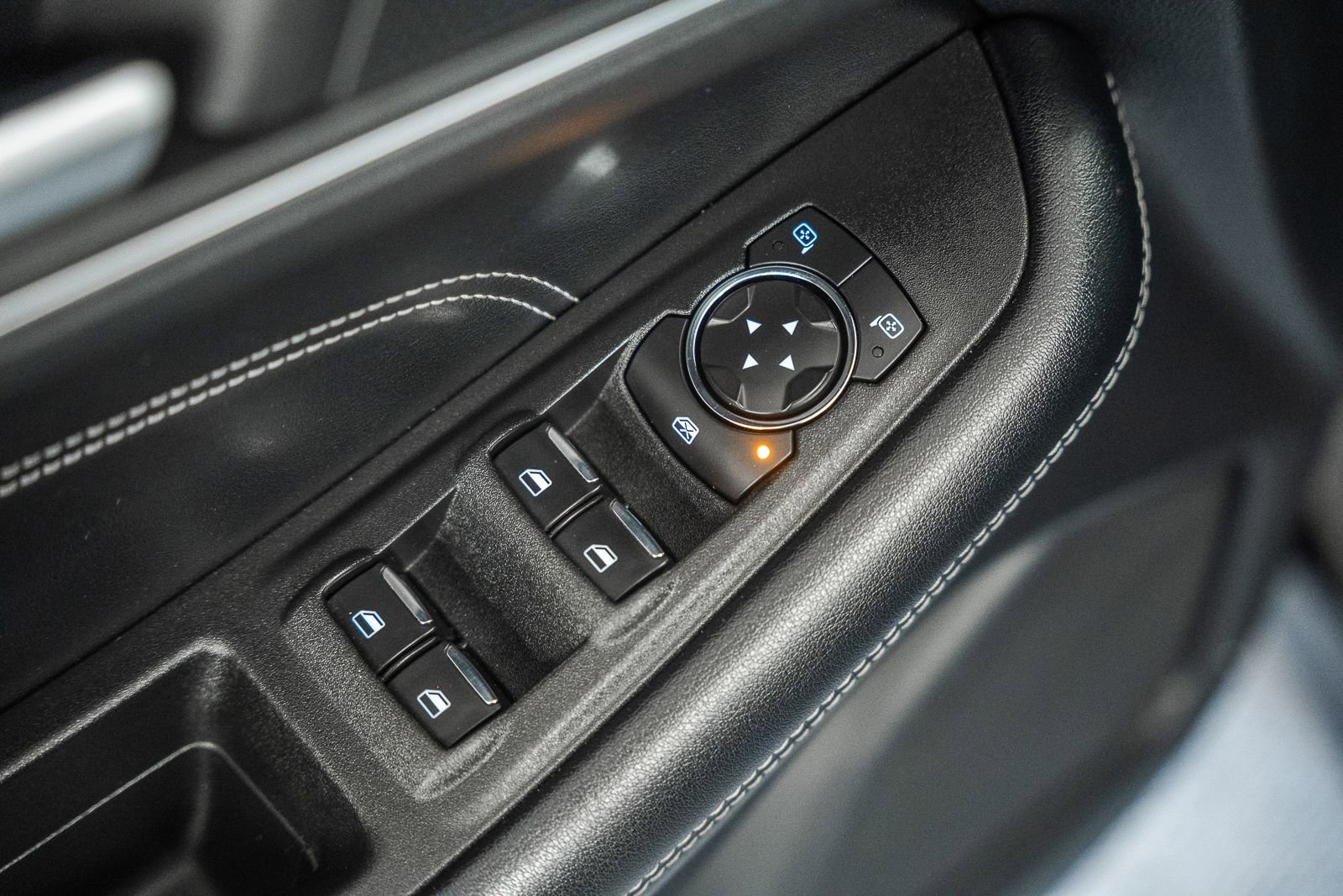 Certified 2022 Ford Edge Titanium image 48