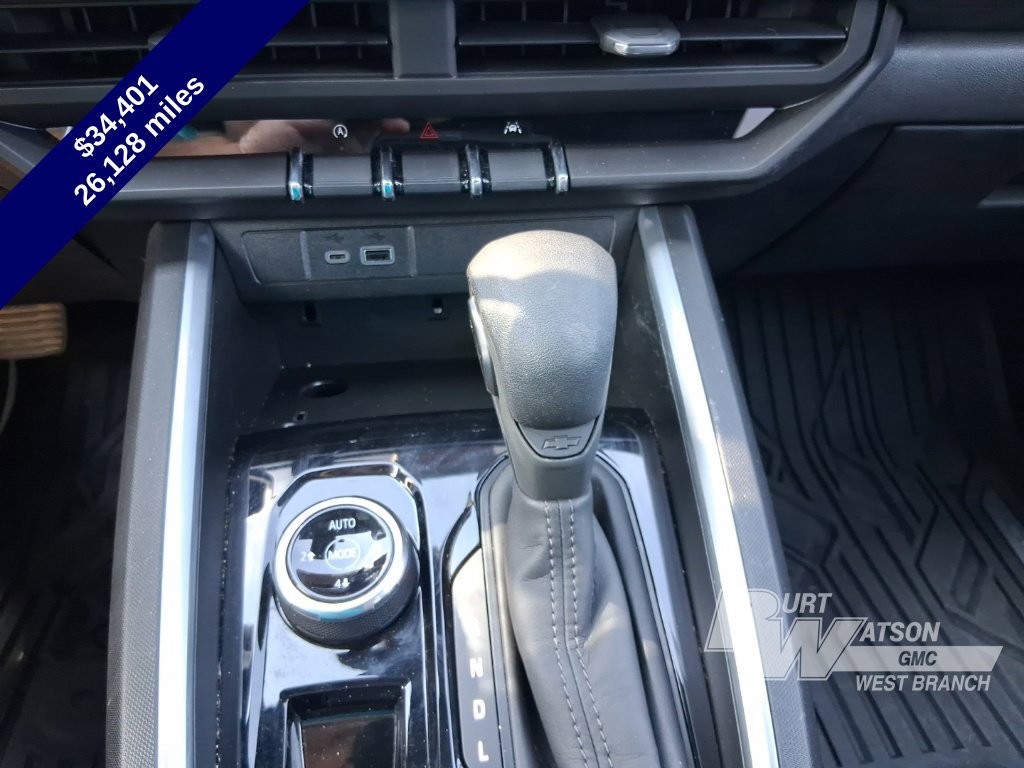 Used 2023 Chevrolet Colorado Trail Boss w/ LPO, Dark Essentials Package AWD/4WD image 31