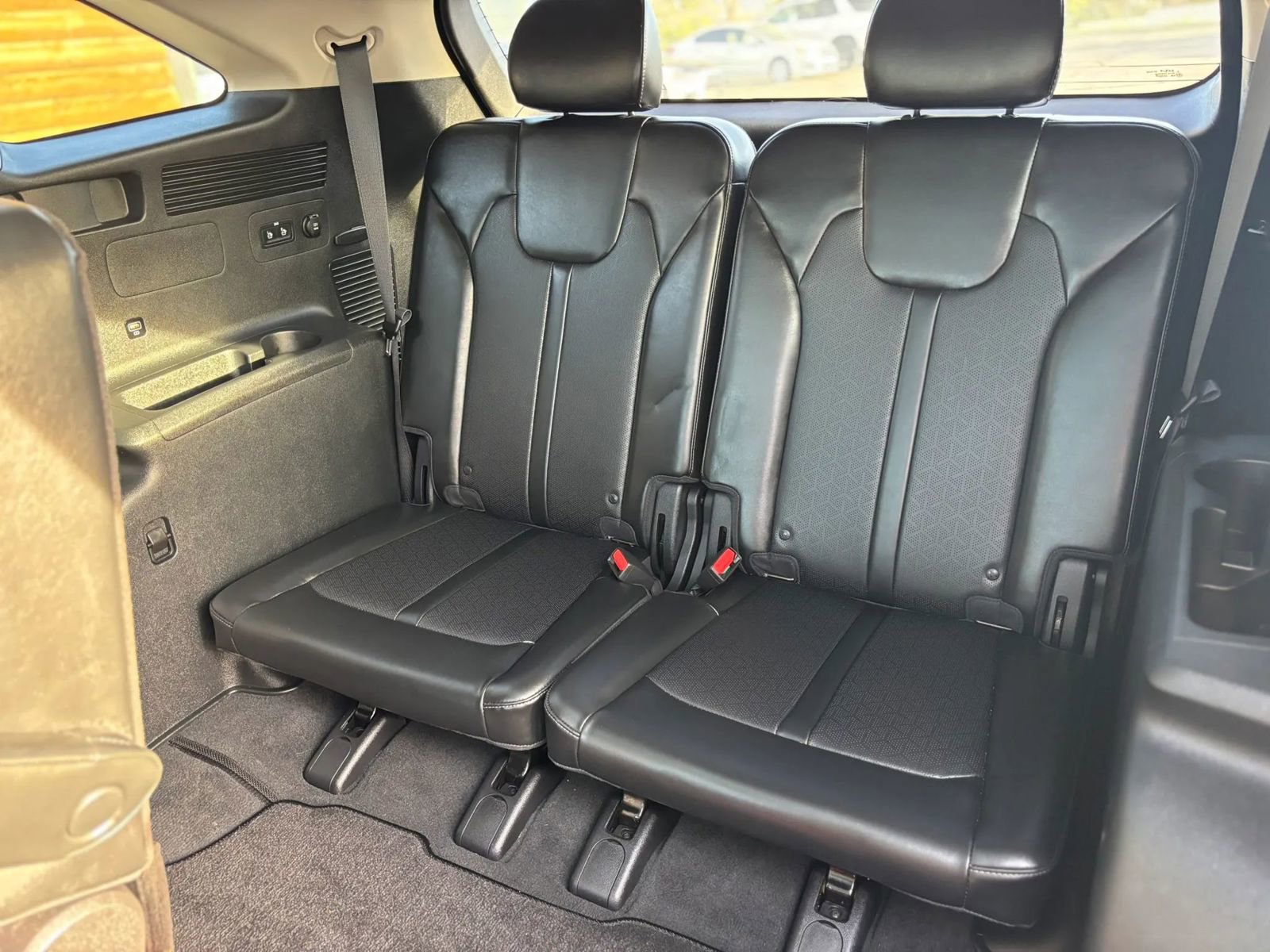 Used 2022 Kia Sorento SX image 19