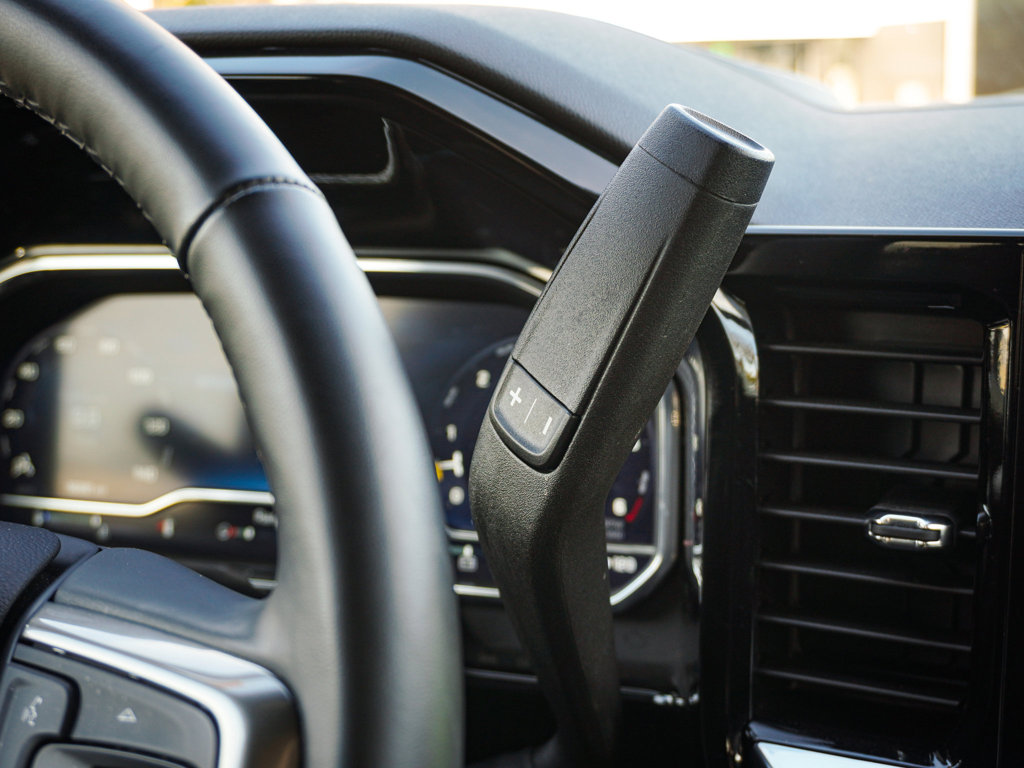 Used 2025 Chevrolet Silverado 1500 LT w/ Work Truck Package image 25