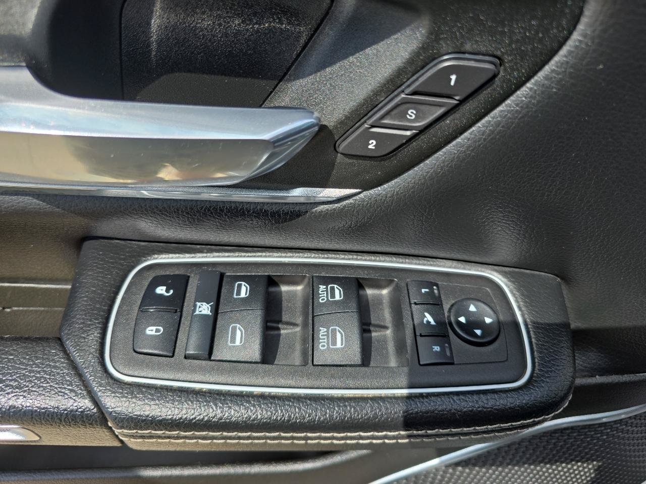 Used 2023 RAM 1500 Laramie AWD/4WD image 20