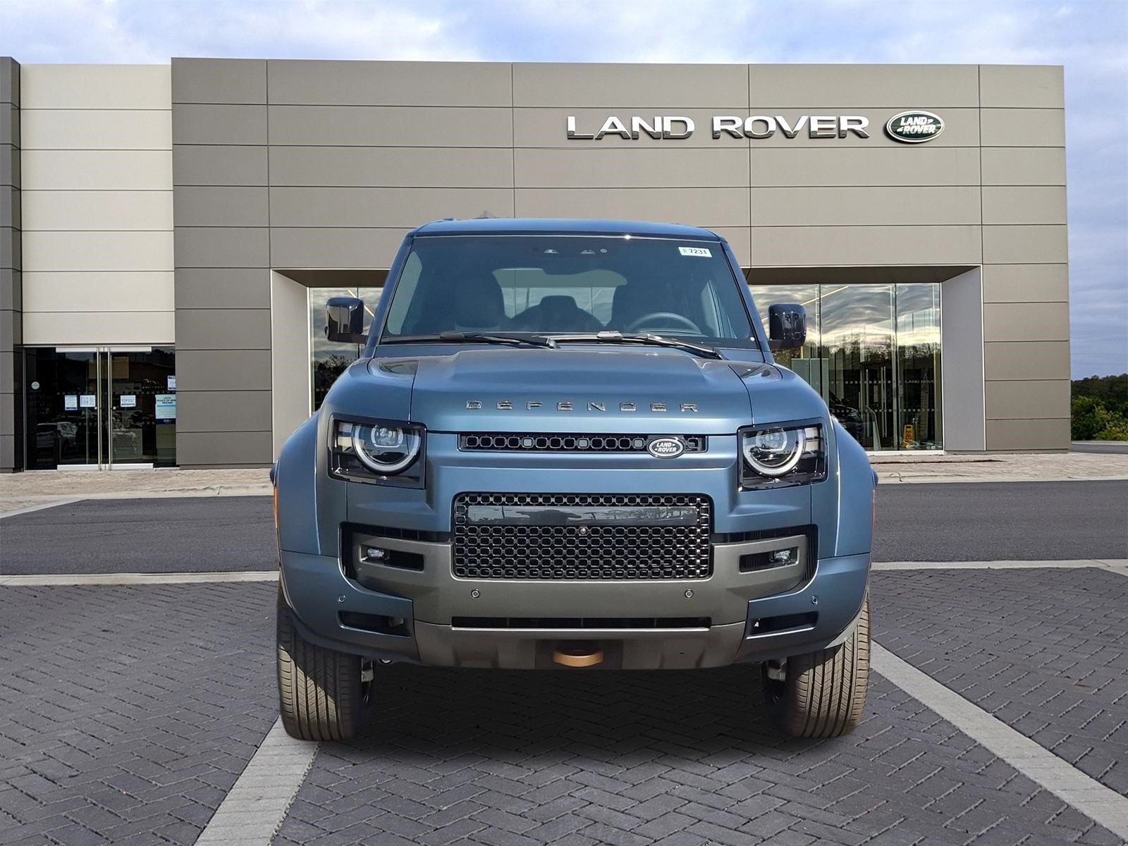 New 2026 Land Rover Defender 110 OCTA AWD/4WD image 2