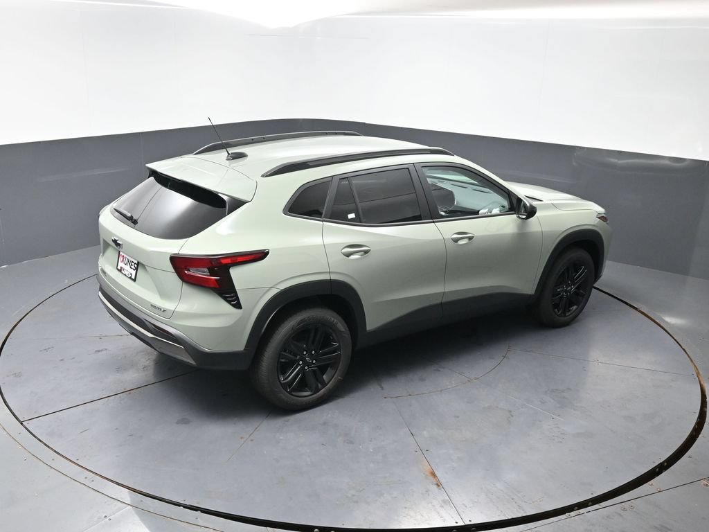 New 2026 Chevrolet Trax ACTIV FWD image 28