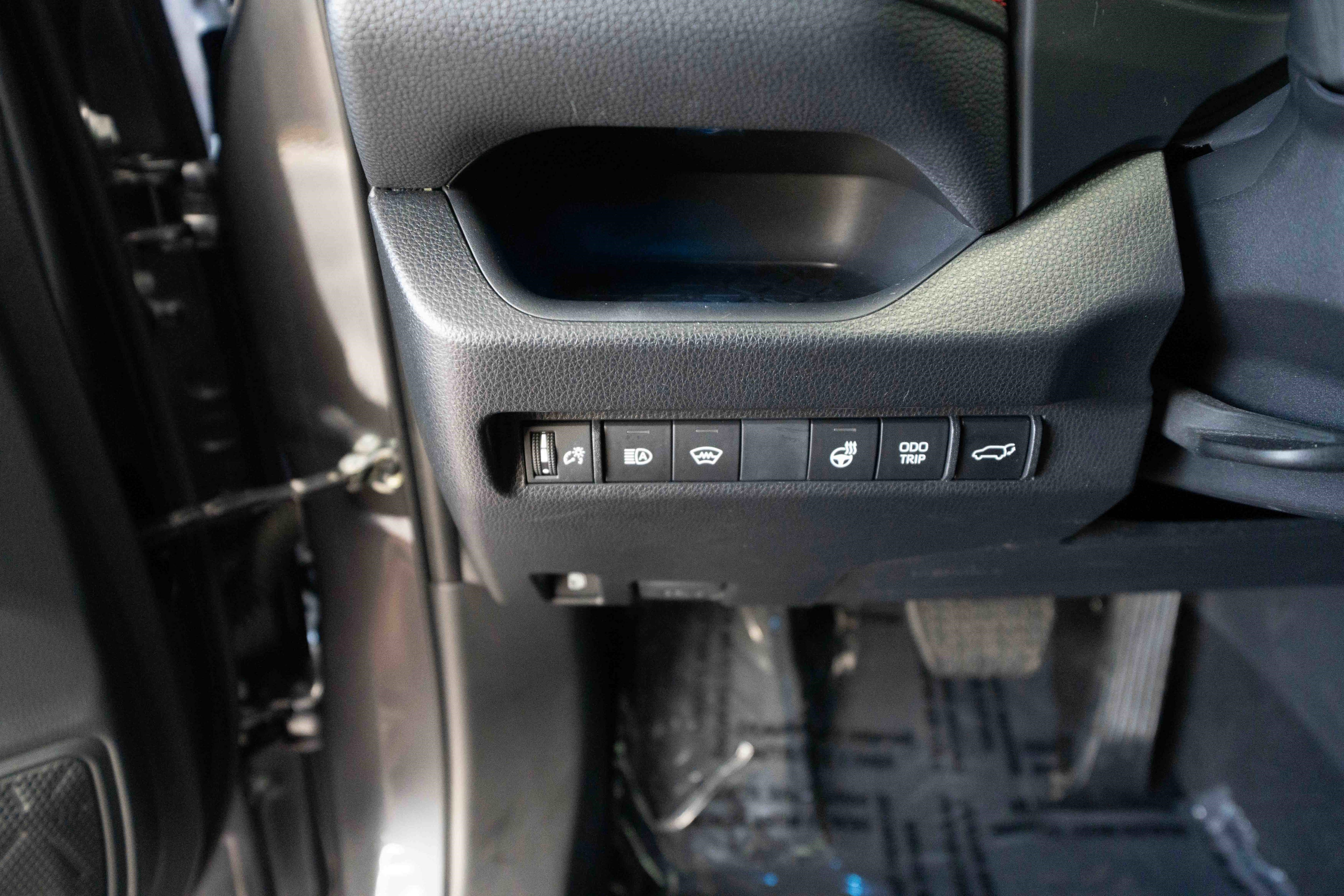 Used 2023 Toyota RAV4 XSE image 12