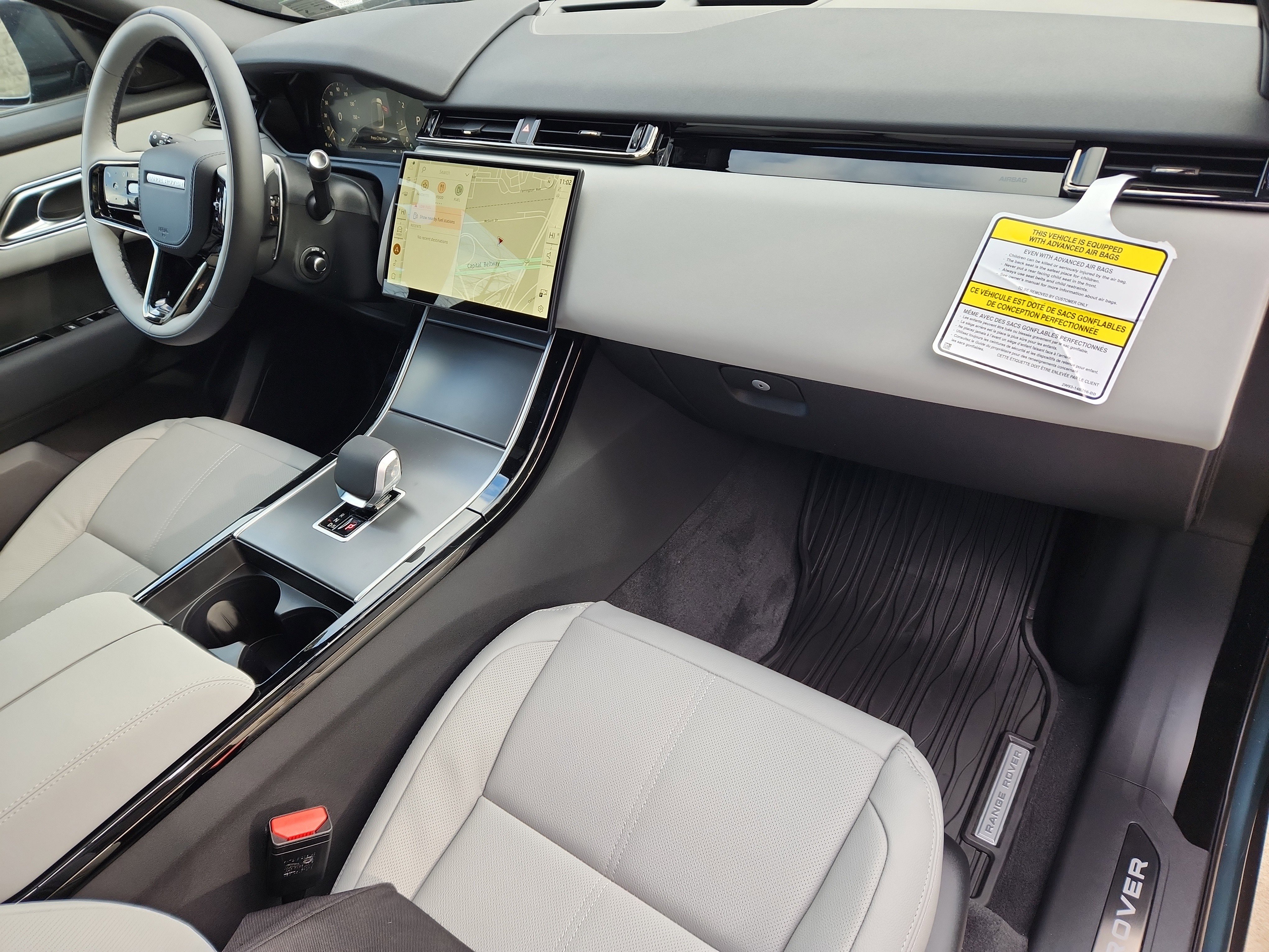 Used 2026 Land Rover Range Rover Velar S image 27