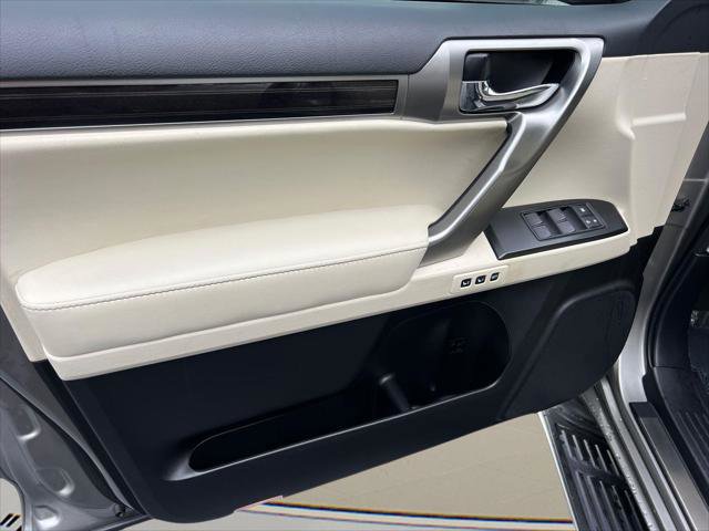 Certified 2023 Lexus GX 460 Luxury w/ Accessory Package image 11