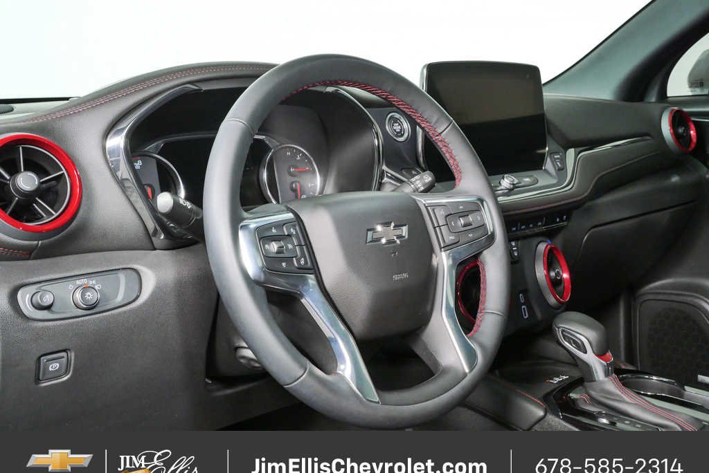 Used 2023 Chevrolet Blazer RS w/ Driver Confidence II Package AWD/4WD image 4