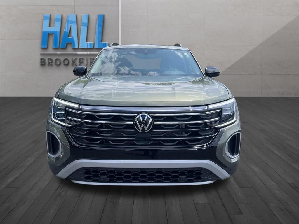 Used 2026 Volkswagen Atlas Peak Edition AWD/4WD image 9