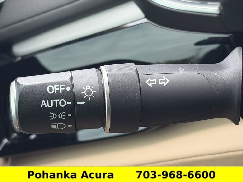 Certified 2024 Acura MDX SH-AWD w/ Technology Package image 10