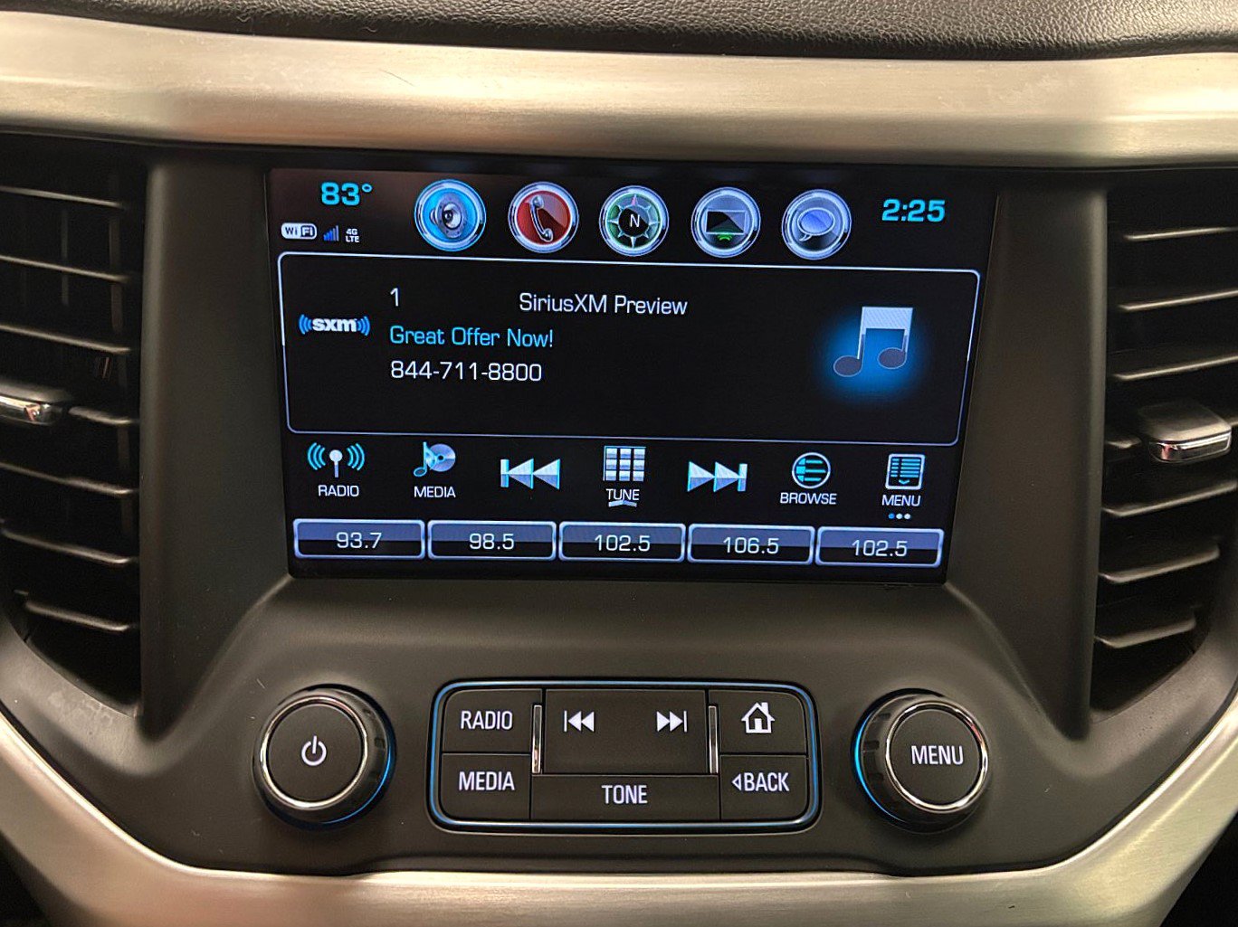Used 2019 GMC Acadia SLE FWD image 19