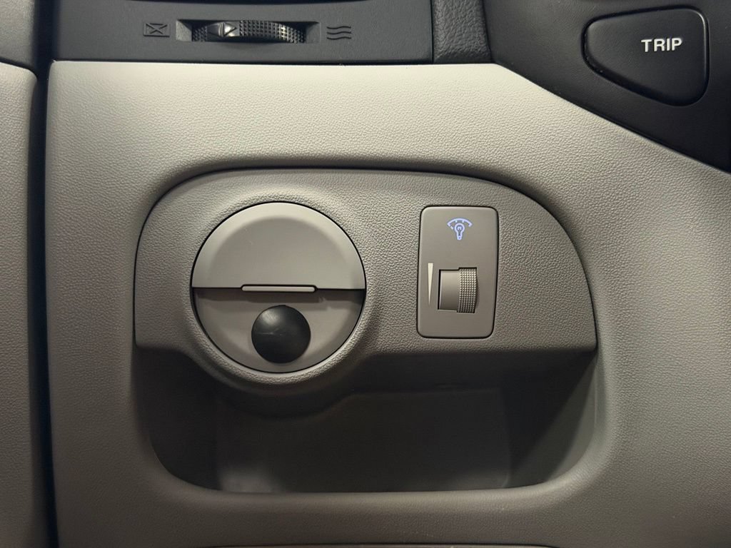 Used 2011 Hyundai Accent GLS w/ Premium Pkg 4 FWD image 13