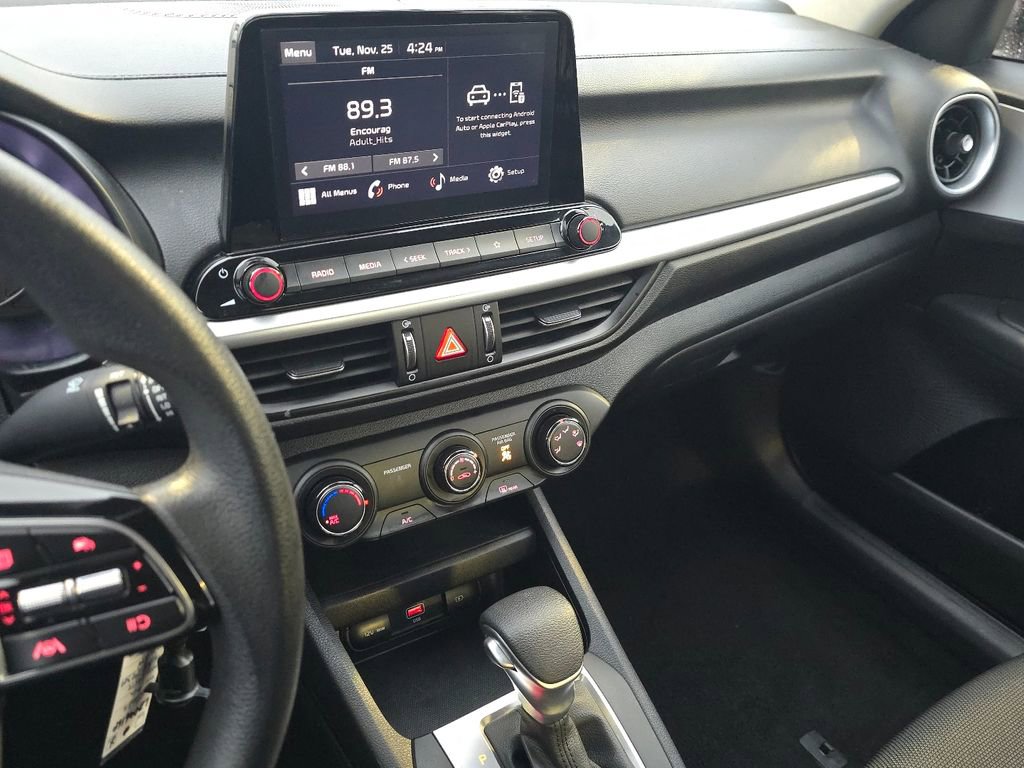 Used 2024 Kia Forte LXS image 17