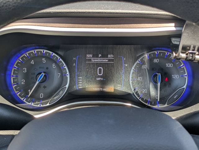 Used 2021 Chrysler Voyager Lxi FWD image 17