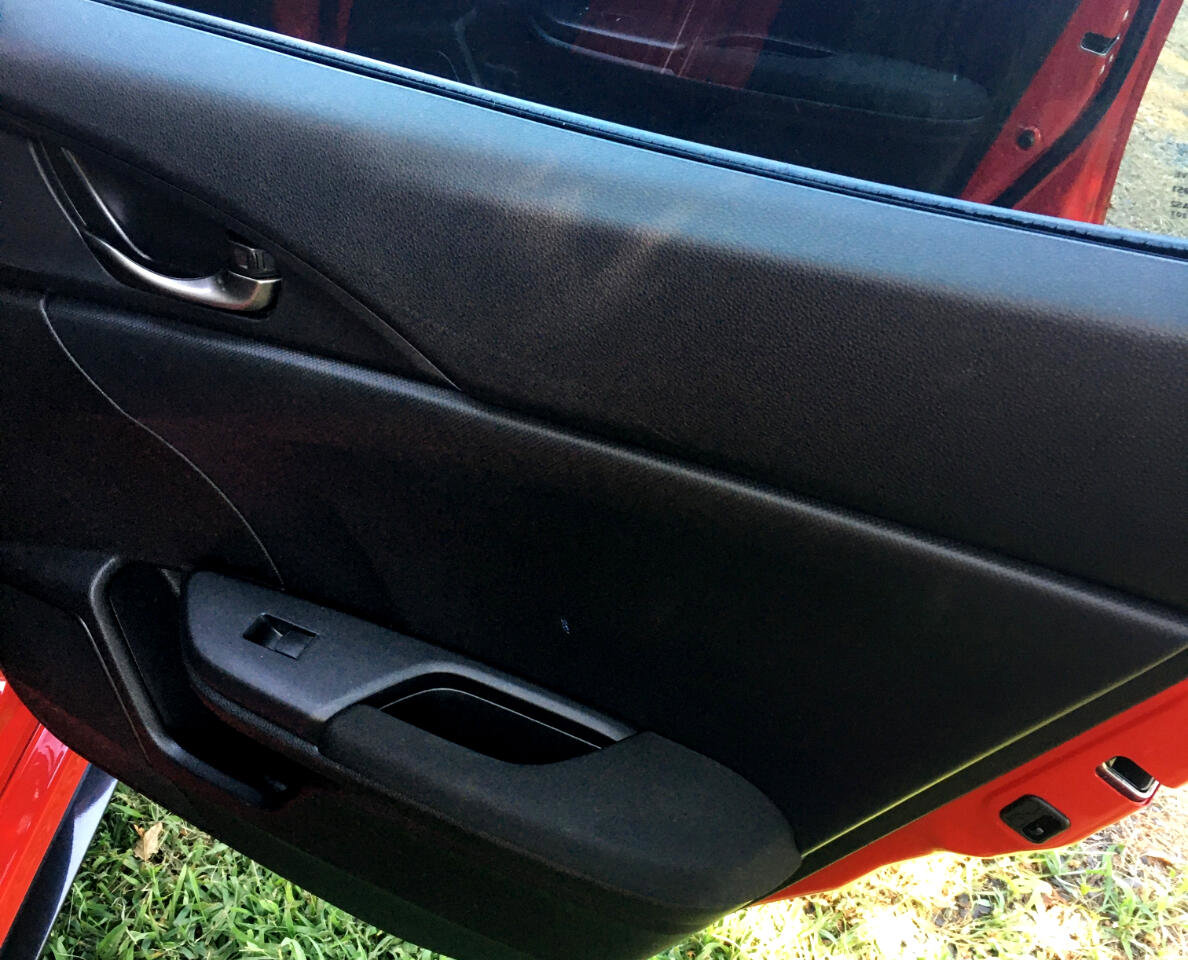 Used 2018 Honda Civic Sport image 17