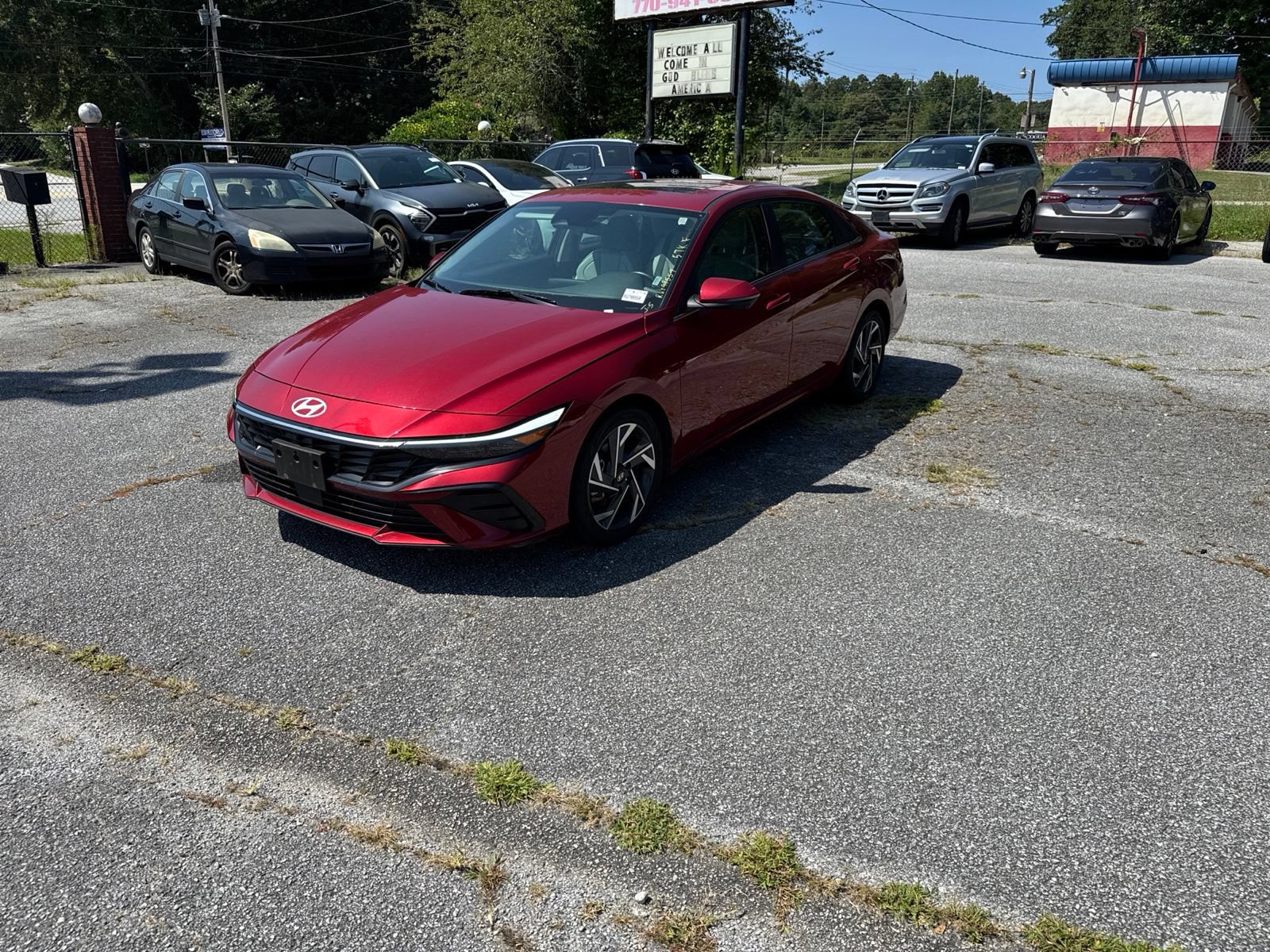 Certified 2024 Hyundai Elantra Limited FWD image 1