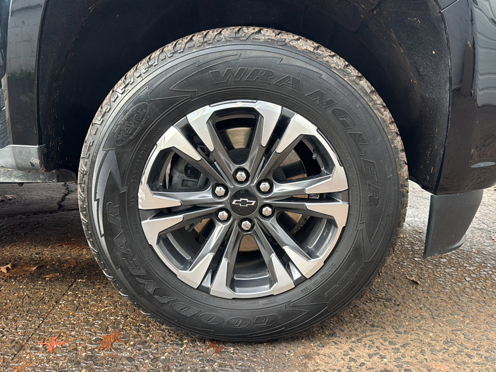 Used 2022 Chevrolet Colorado Z71 image 38