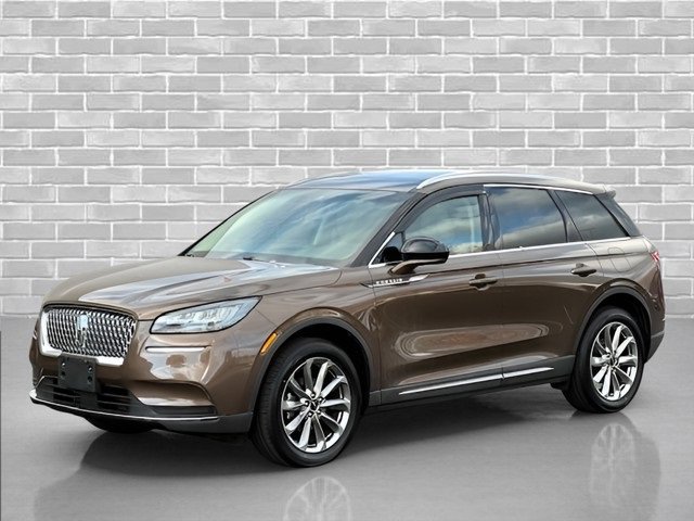 Used 2022 Lincoln Corsair AWD w/ Premium Package image 3