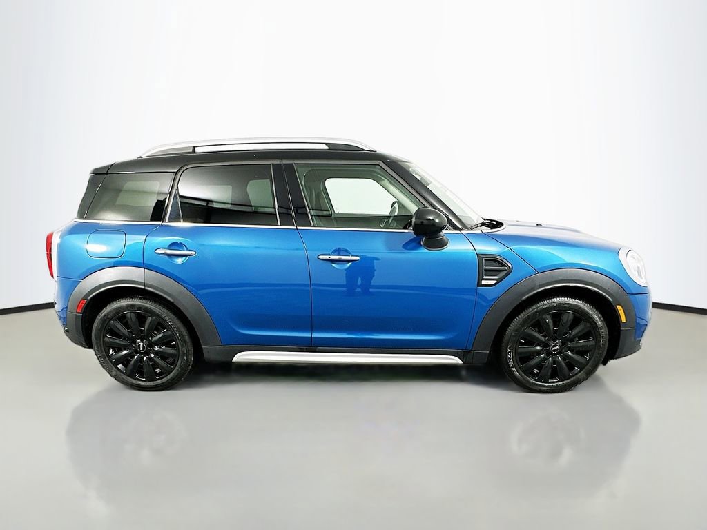 Used 2017 MINI Cooper Countryman ALL4 AWD/4WD image 4