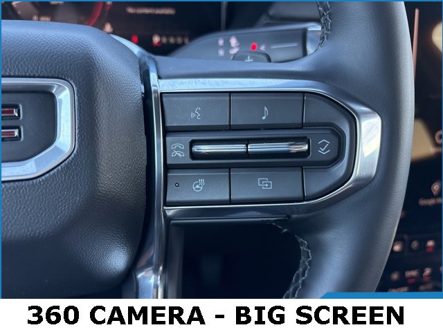 Used 2025 GMC Acadia Elevation image 9