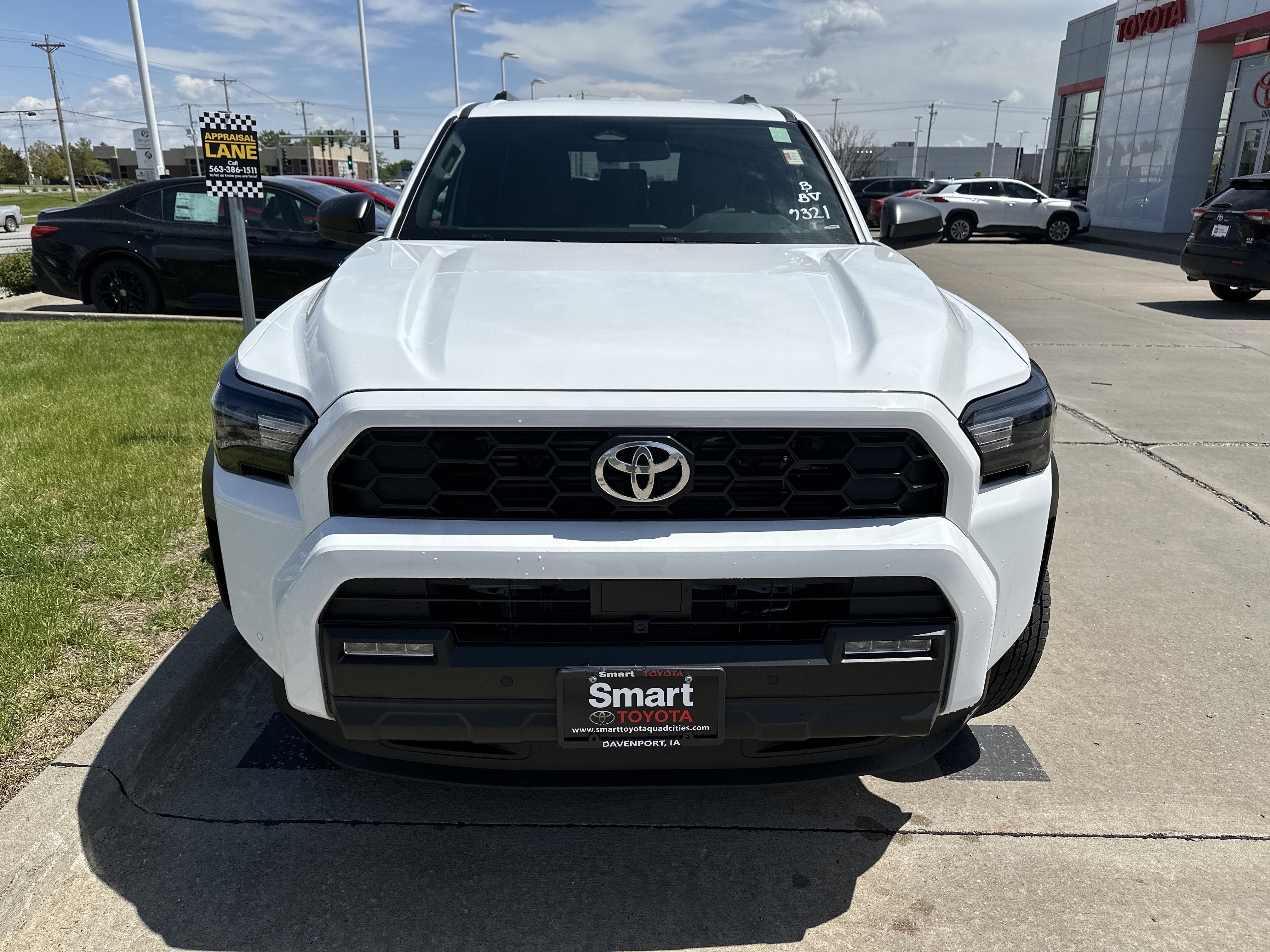 New 2026 Toyota 4Runner TRD Off-Road AWD/4WD image 2