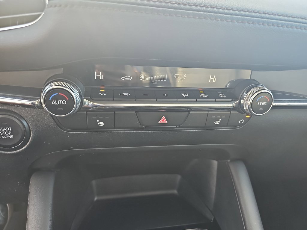 Used 2025 MAZDA MAZDA3 s image 23