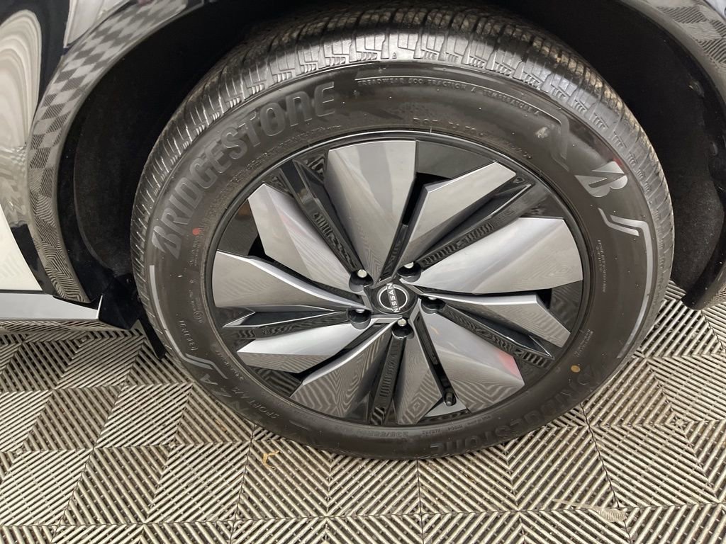 Used 2023 Nissan Ariya AWD image 34