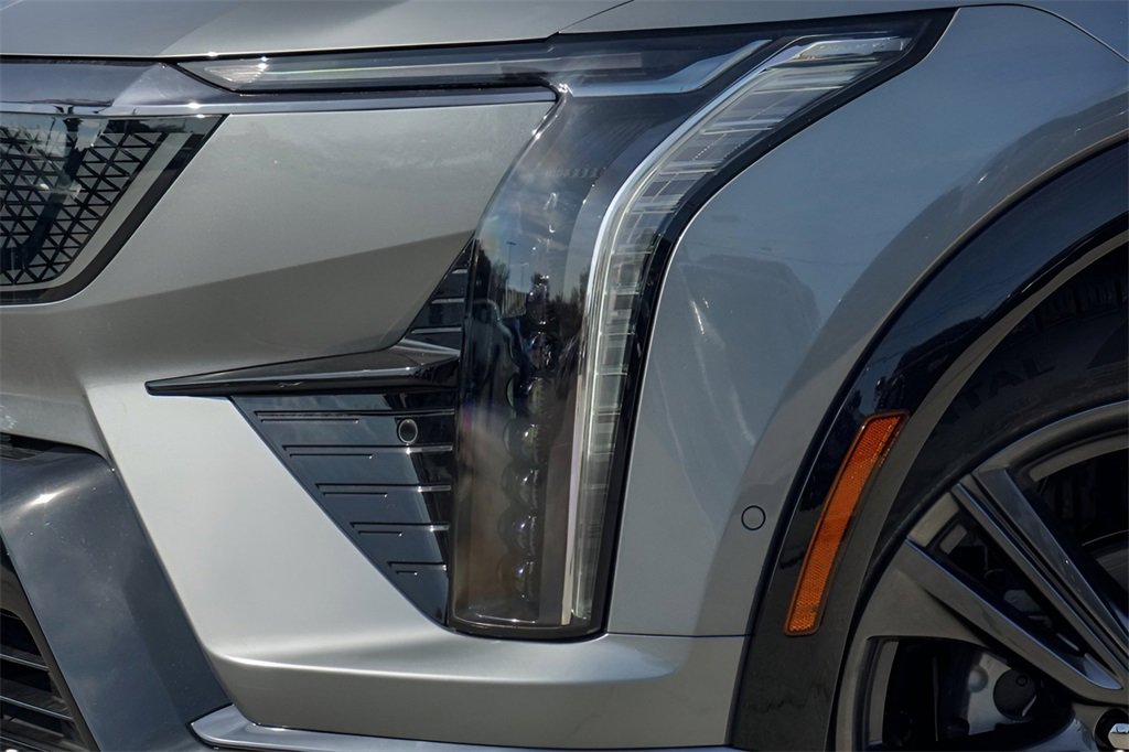 New 2026 Cadillac Optiq Sport 2 image 3