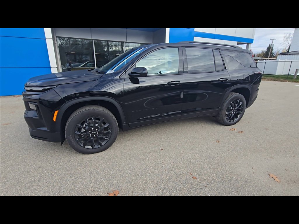 New 2026 Chevrolet Traverse LT image 4