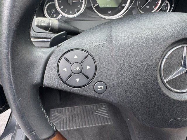 Used 2011 Mercedes-Benz E 550 Cabriolet image 21